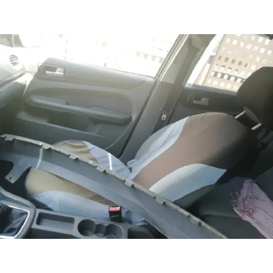 FORD FOCUS BERLINA (CAP) '2006 AMBIENTE (D) AZUL