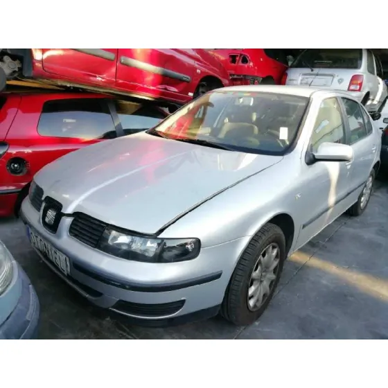 SEAT LEON (1M1) '2001 SIGNO PLATA