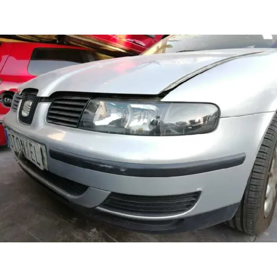 SEAT LEON (1M1) '2001 SIGNO PLATA