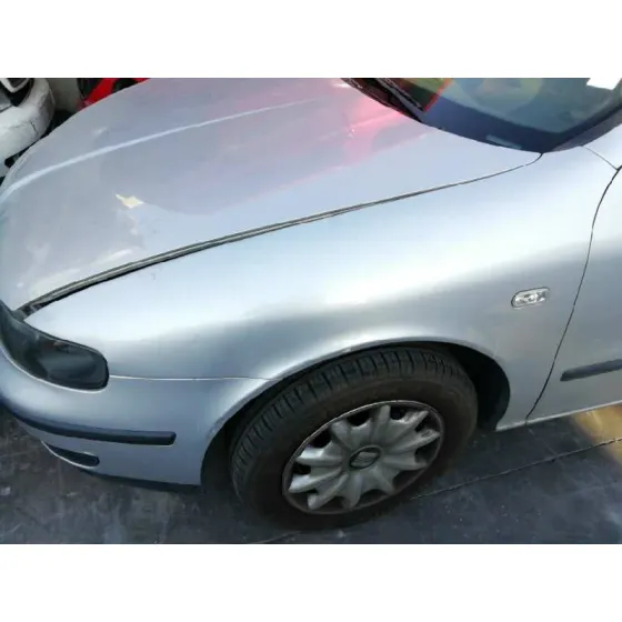 SEAT LEON (1M1) '2001 SIGNO PLATA