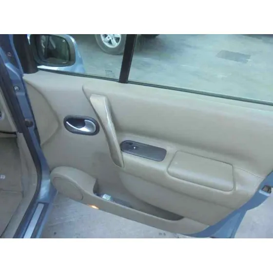 RENAULT SCENIC II '2004 CONFORT AUTHENTIQUE AZUL-GRISACEO
