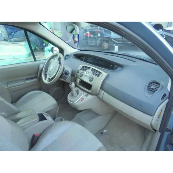 RENAULT SCENIC II '2004 CONFORT AUTHENTIQUE AZUL-GRISACEO