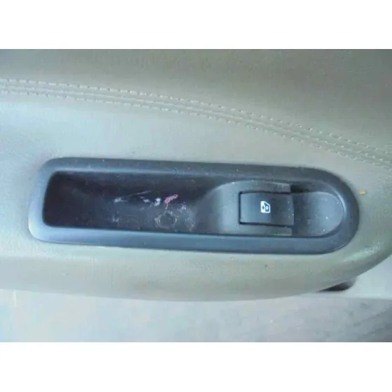 RENAULT SCENIC II '2004 CONFORT AUTHENTIQUE AZUL-GRISACEO