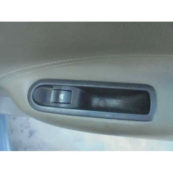 RENAULT SCENIC II '2004 CONFORT AUTHENTIQUE AZUL-GRISACEO