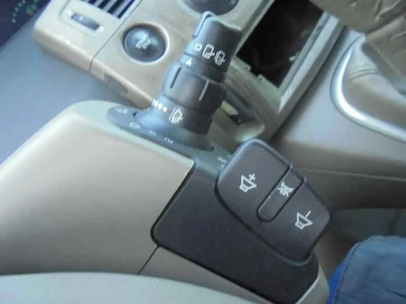 RENAULT SCENIC II '2004 CONFORT AUTHENTIQUE AZUL-GRISACEO