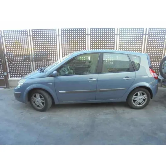 RENAULT SCENIC II '2004 CONFORT AUTHENTIQUE AZUL-GRISACEO