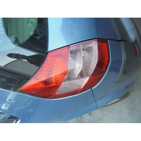 RENAULT SCENIC II '2004 CONFORT AUTHENTIQUE AZUL-GRISACEO