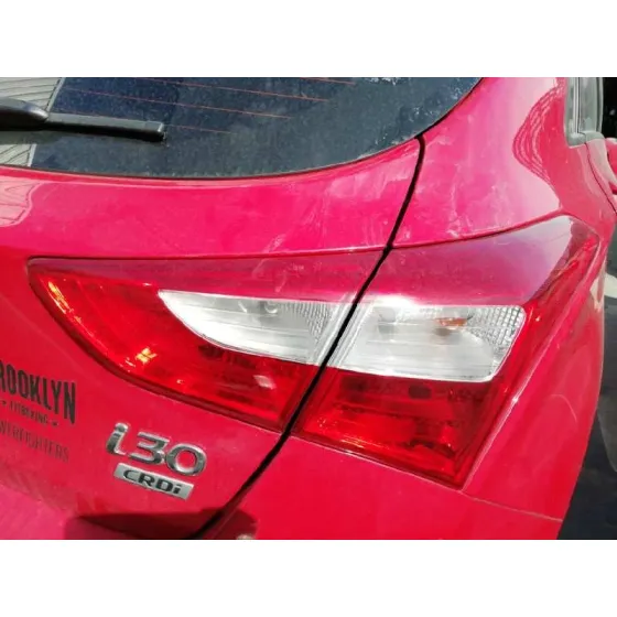 HYUNDAI I30 (GD) '2013 CLASSIC ROJO