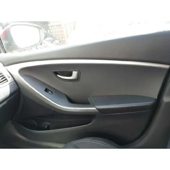 HYUNDAI I30 (GD) '2013 CLASSIC ROJO