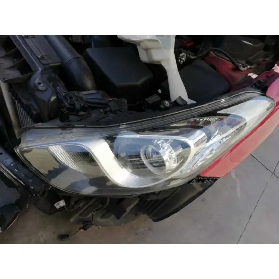 HYUNDAI I30 (GD) '2013 CLASSIC ROJO