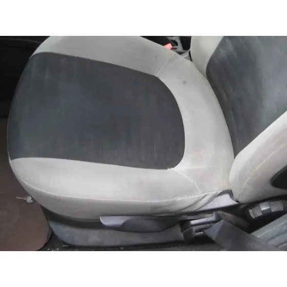 FIAT GRANDE PUNTO (199) '2007 1.3 16V MULTIJET ACTIVE (55KW) GRIS