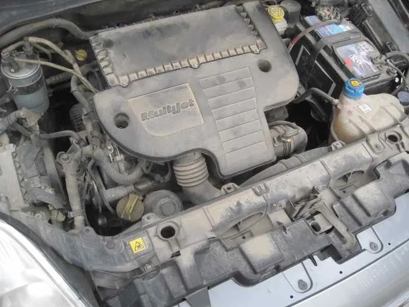 FIAT GRANDE PUNTO (199) '2007 1.3 16V MULTIJET ACTIVE (55KW) GRIS