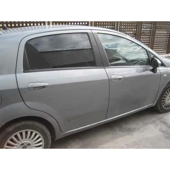 FIAT GRANDE PUNTO (199) '2007 1.3 16V MULTIJET ACTIVE (55KW) GRIS