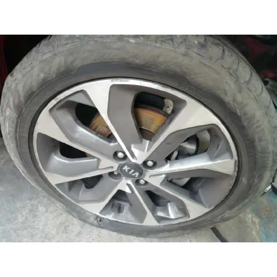 KIA STONIC (YBCUV) '2018 DRIVE ROJO