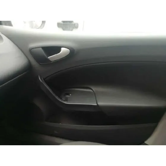 SEAT IBIZA ST (6J8) '2011 STYLE ITECH NEGRO