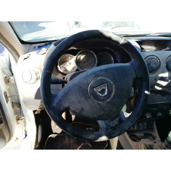 DACIA DUSTER '2016 AMBIANCE 4X2 BLANCO