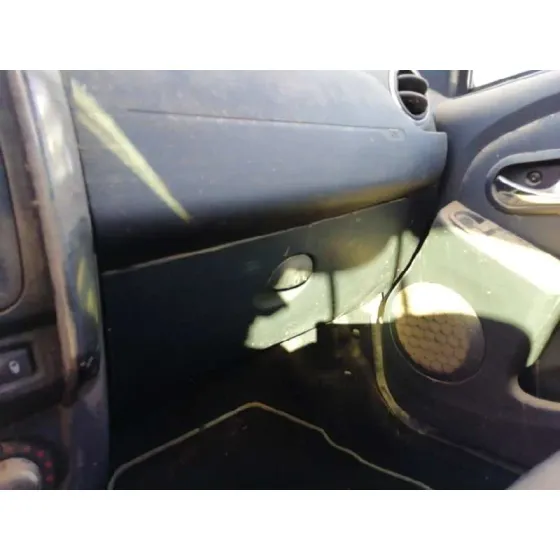 DACIA DUSTER '2016 AMBIANCE 4X2 BLANCO