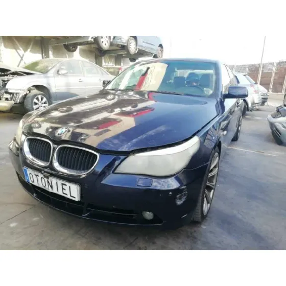 BMW SERIE 5 BERLINA (E60) '2005 530D AZUL