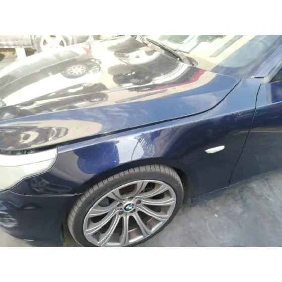 BMW SERIE 5 BERLINA (E60) '2005 530D AZUL