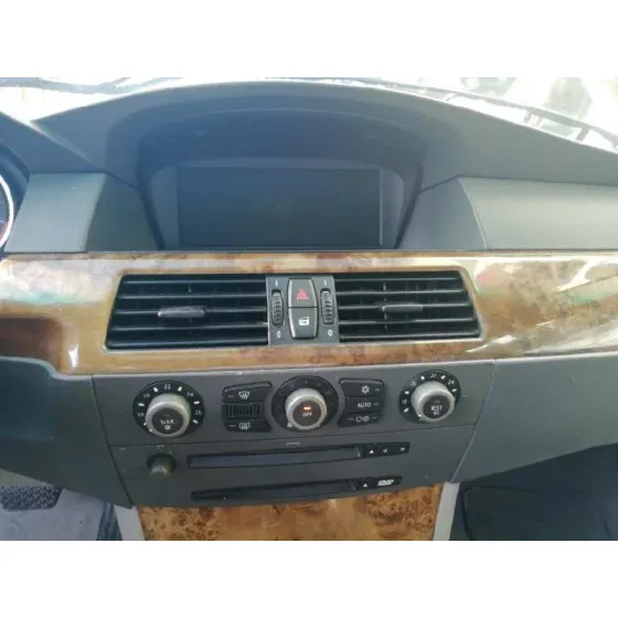 BMW SERIE 5 BERLINA (E60) '2005 530D AZUL