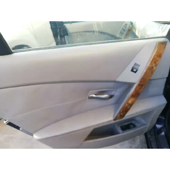 BMW SERIE 5 BERLINA (E60) '2005 530D AZUL