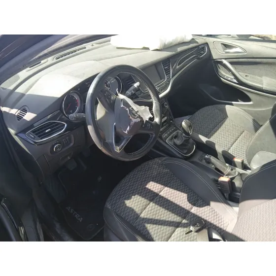 Opel ASTRA K (B16) 2015