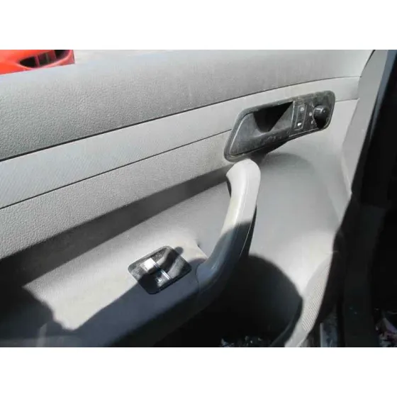 VOLKSWAGEN CADDY KA/KB (2K) '2005 FURG. BLANCO