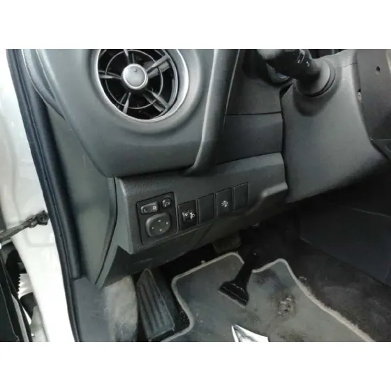 TOYOTA AURIS '2018 HYBRID ACTIVE BLANCO