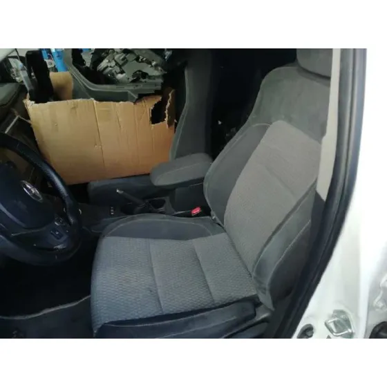 TOYOTA AURIS '2018 HYBRID ACTIVE BLANCO