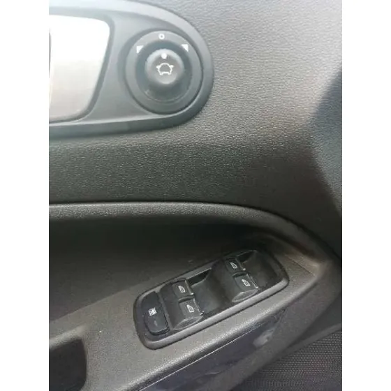 FORD ECOSPORT '2017 TREND GRIS