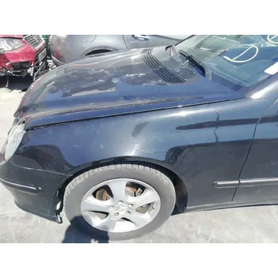 MERCEDES CLASE C (W203) SPORTCOUPE '2004 C 220 CDI (LA) (203.708) NEGRO