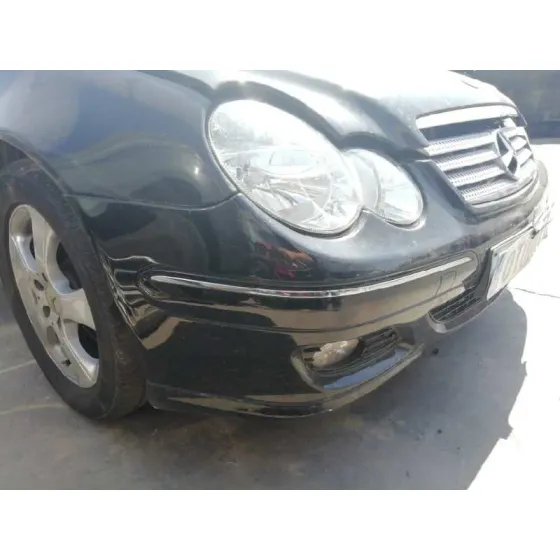 MERCEDES CLASE C (W203) SPORTCOUPE '2004 C 220 CDI (LA) (203.708) NEGRO