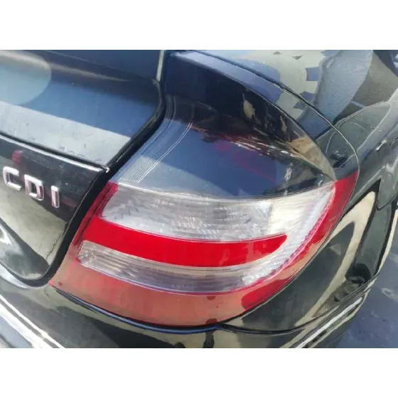 MERCEDES CLASE C (W203) SPORTCOUPE '2004 C 220 CDI (LA) (203.708) NEGRO