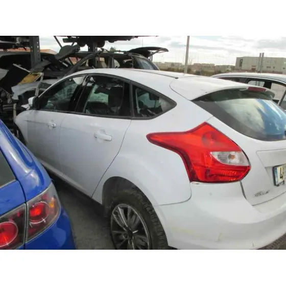 FORD FOCUS LIM. (CB8) '2011 AMBIENTE BLANCO