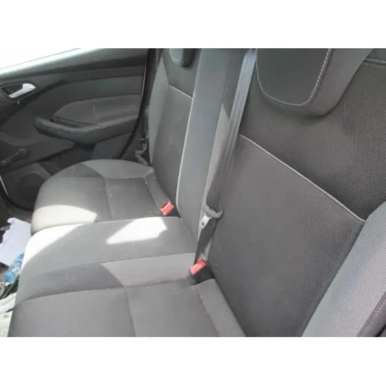 FORD FOCUS LIM. (CB8) '2011 AMBIENTE BLANCO