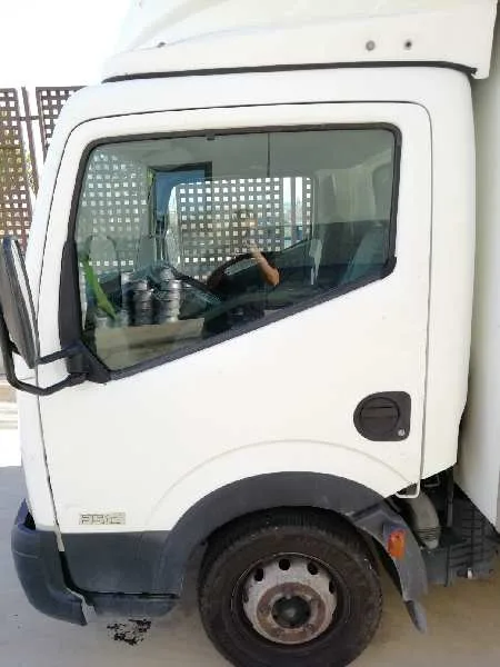 NISSAN CABSTAR ->09.06 NISSAN CABSTAR ->09.06 '2007 CABSTAR 35.XX CABINA SIMPLE CABINA INDIVIDUAL BLANCO 2006
