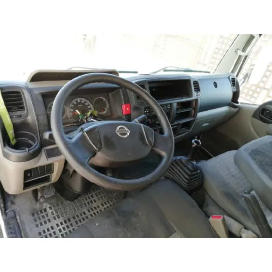 NISSAN CABSTAR ->09.06 '2007 CABSTAR 35.XX CABINA SIMPLE CABINA INDIVIDUAL BLANCO