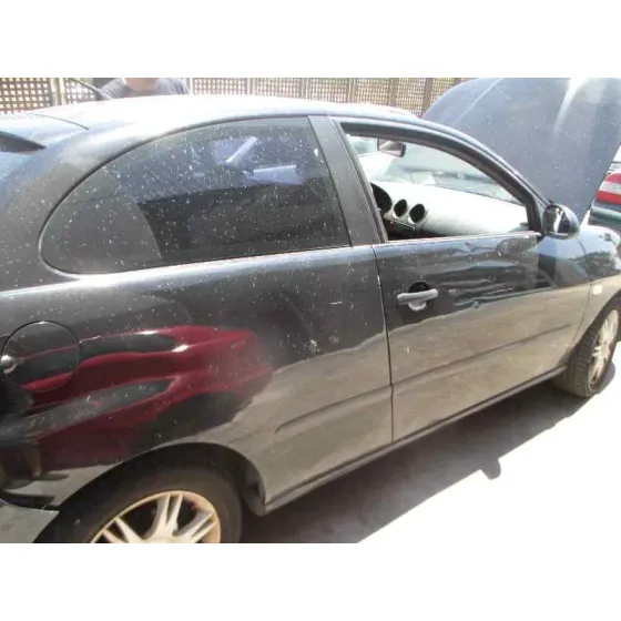SEAT IBIZA (6L1) '2004 COOL NEGRO