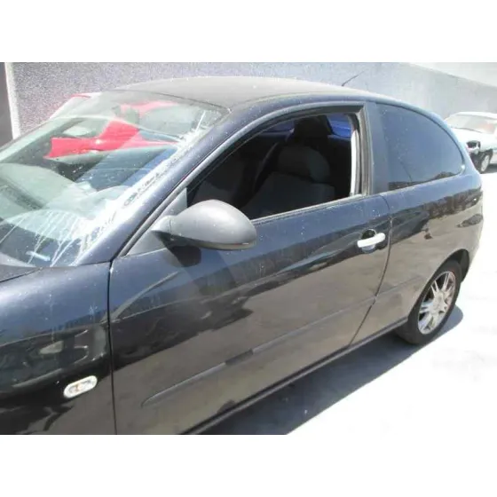 SEAT IBIZA (6L1) '2004 COOL NEGRO