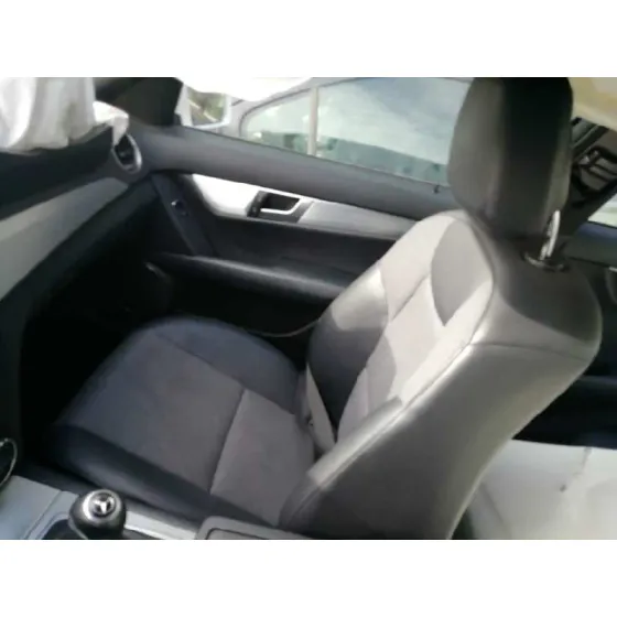 MERCEDES CLASE C (W204) LIM. '2014 C 220 CDI BLUEEFFICIENCY (204.002) BLANCO