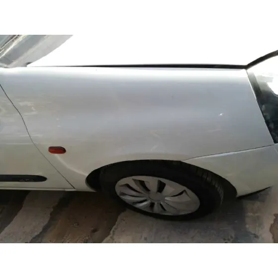 RENAULT CLIO II FASE II (B/CB0) '2002 1.5 DCI DIESEL BLANCO