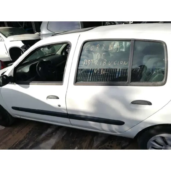 RENAULT CLIO II FASE II (B/CB0) '2002 1.5 DCI DIESEL BLANCO