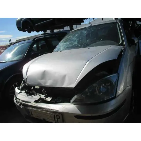 FORD FOCUS BERLINA (CAK) '2004 AMBIENTE PLATA