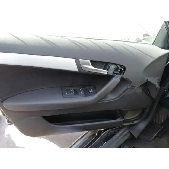 AUDI A3 SPORTBACK (8P) '2010 1.8 TFSI AMBITION NEGRO