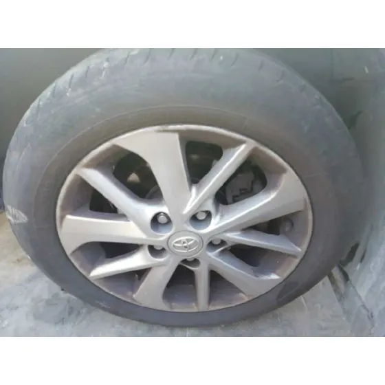 TOYOTA AURIS '2014 1.4 TURBODIESEL CAT BLANCO