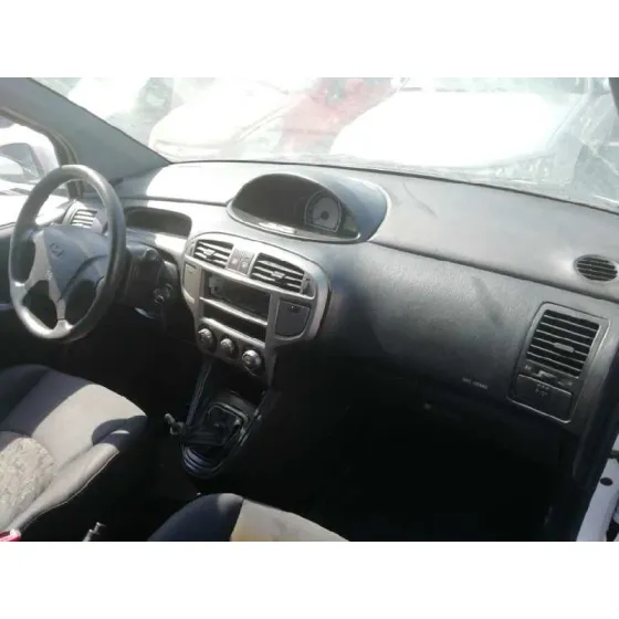 HYUNDAI MATRIX (FC) '2003 1.5 CRDI GLS BLANCO