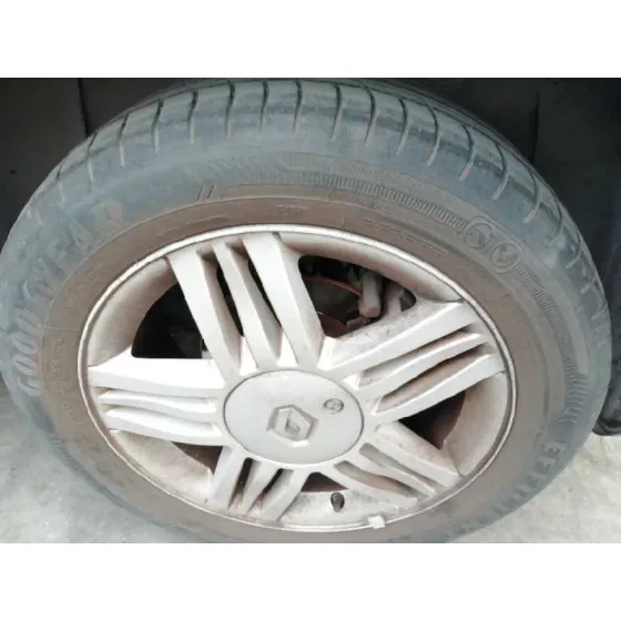 RENAULT MEGANE II CLASSIC BERLINA '2005 1.9 DCI DIESEL GRIS