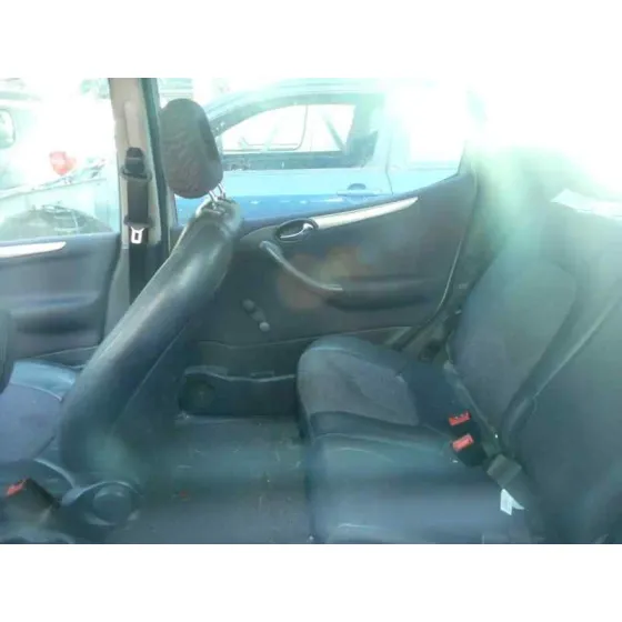 MERCEDES CLASE A (W168) '2002 1.4 CAT PLATA