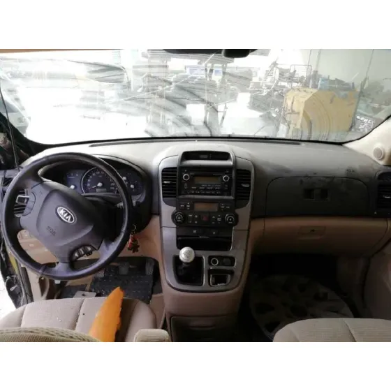KIA CARNIVAL '2010 2.9 CRDI VGT ACTIVE NEGRO