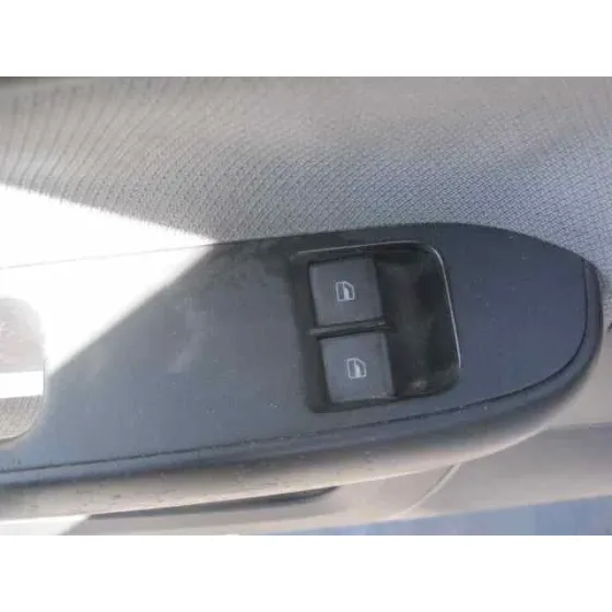 SEAT IBIZA (6L1) '2002 * AZUL